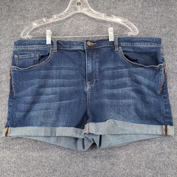 Soho Womens Jean Shorts Blue Size 18 Denim Pockets Cuffed Hems - Picture 2 of 11